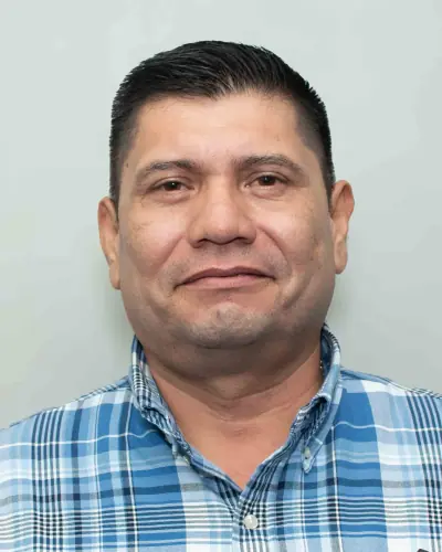 Víctor Hugo Vega Hernández