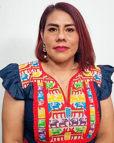 Tania López López