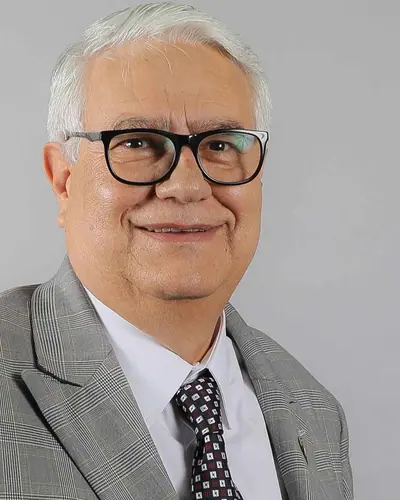 Raúl González de la Vega