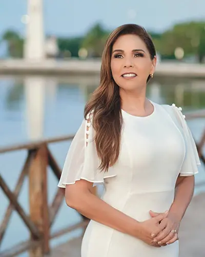 Mara Lezama Espinosa